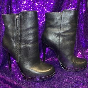 Aldo Black Leather Heeled Ankle Boots size 8